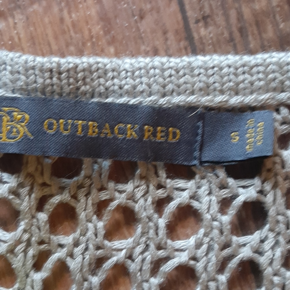 2/$30  2 Tops Outback Red & Express Small Brown Tan        C - Picture 7 of 8
